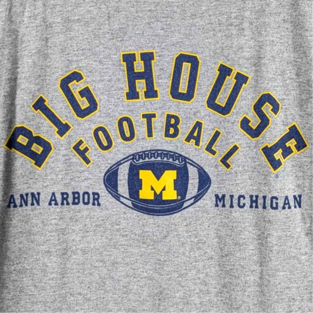 Michigan Wolverines Big House Football Mens Medium Graphic Tee Gray Ann Arbor